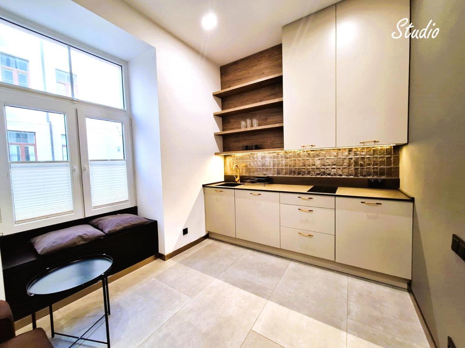 Gold City Point Piotrkowska 37 罗兹 外观 照片