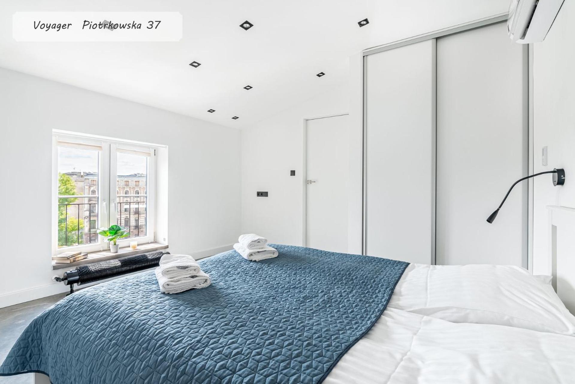 Gold City Point Piotrkowska 37 罗兹 外观 照片